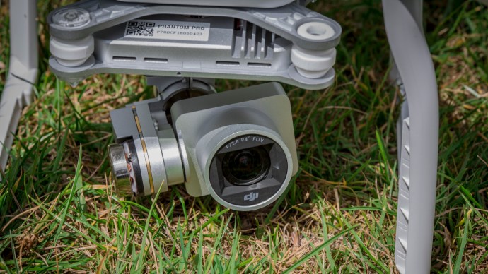 DJI Phantom 3 Professional im Test: Die neue Kamera kann 4K-Videos mit bis zu 30 Bildern pro Sekunde aufnehmen