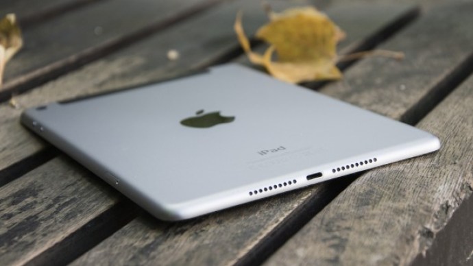 Apple iPad mini 4 리뷰: 하단 가장자리