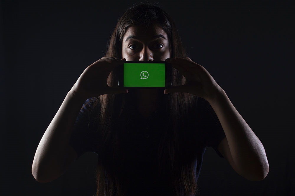 Як перевірити, чи хтось онлайн у WhatsApp